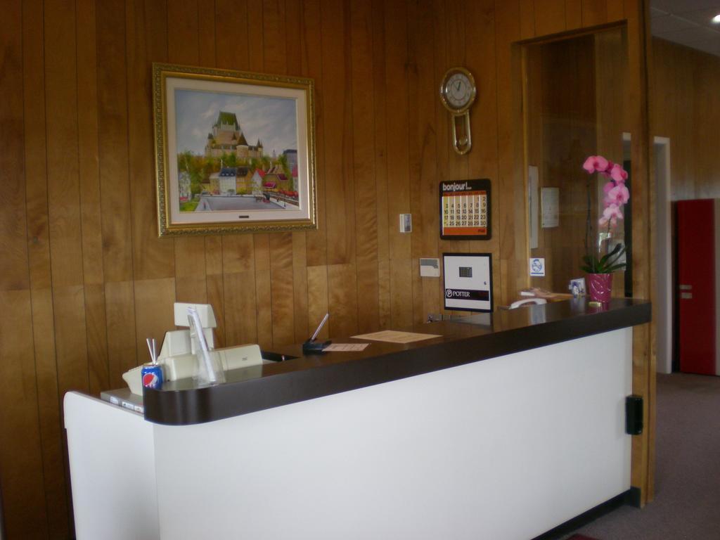 Motel Vaudreuil Εξωτερικό φωτογραφία